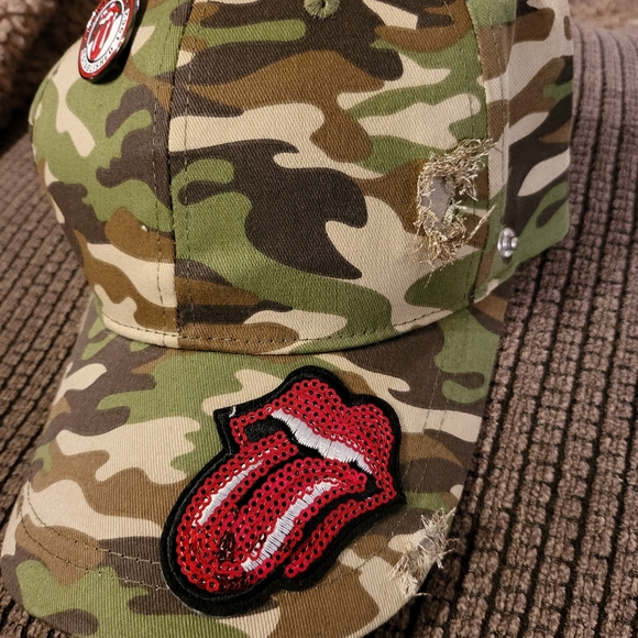 Hat - Picture 1 of 3